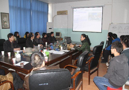 機械學院召開學生創新團隊成果匯報會