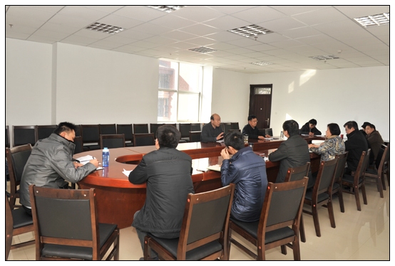 黨委中心組召開專題學習會