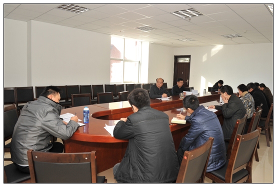 黨委中心組召開專題學習會