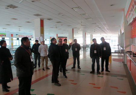 臨海校區(qū)開展衛(wèi)生安全防控檢查