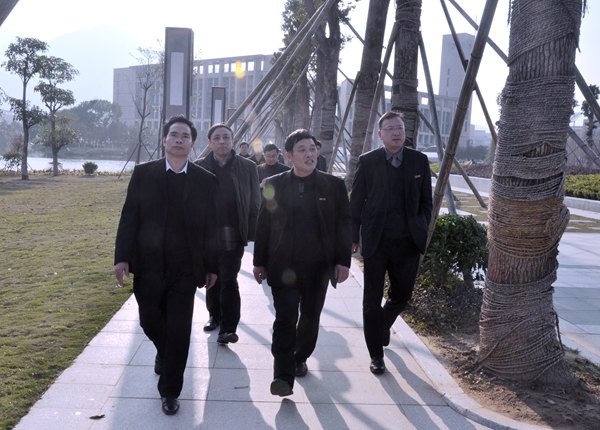 三明學(xué)院與福州大學(xué)續(xù)簽校際合作協(xié)議