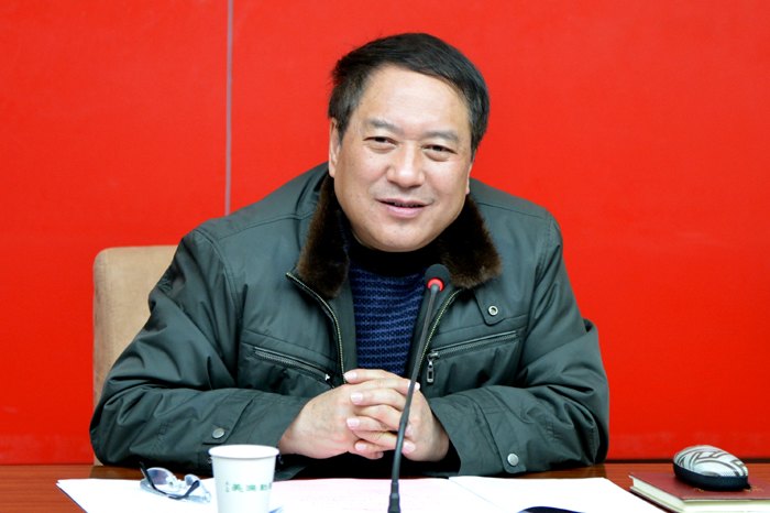 校黨委召開黨建工作專題會