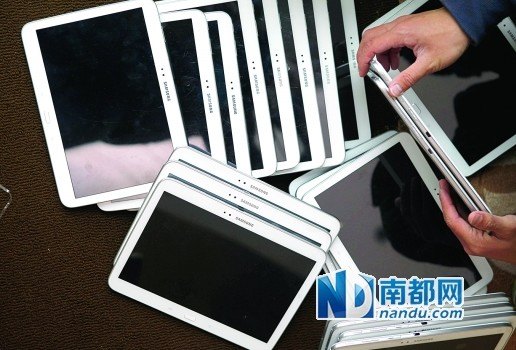 【南方都市報】兩會pad背后的“最強大腦”——惠州學院20名學生提供技術服務