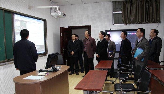 廣西科技大學周德儉校長率隊來廣西師范學院考察交流