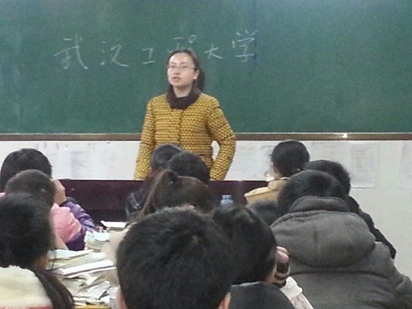 武漢工程大學在外省開展招生宣傳