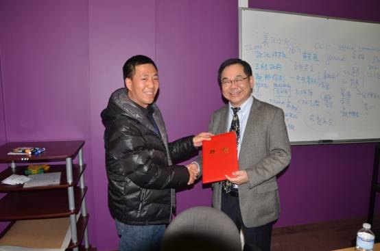 【加拿大中國青年領(lǐng)袖訓練營報道十八】名師導讀——如何從全球多元化環(huán)境中提升自我分析能力