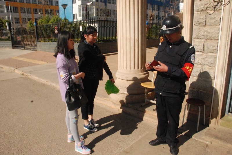 【校園安保快訊 】繃緊防恐警弦,力保校園安寧