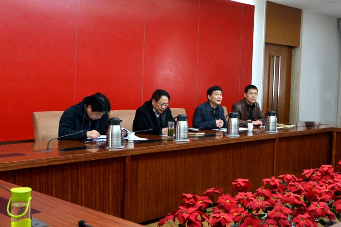 校黨委召開新學(xué)期統(tǒng)戰(zhàn)工作座談會