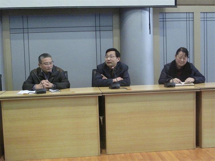 計(jì)算機(jī)學(xué)院召開黨的群眾路線教育實(shí)踐活動(dòng)總結(jié)大會(huì)