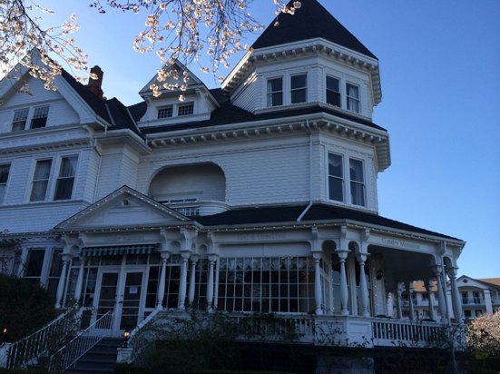 【加拿大中國青年領袖訓練營報道四十二】“致北方大學聯盟海外訓練營基地—美好的亨廷登莊園