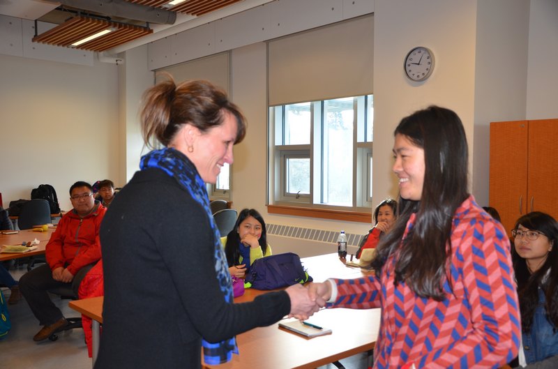 【加拿大中國青年領袖訓練營報道四十一】海外課堂第十二天—加拿大商業模式與全球商業市場需求