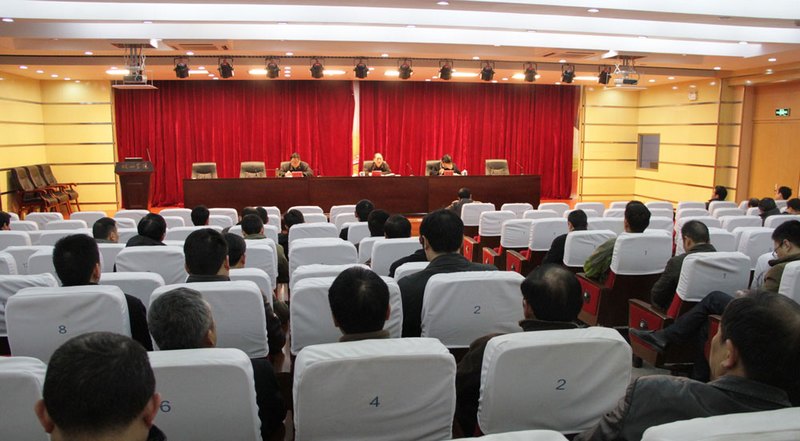 學校專題傳達貫徹全省高校黨建暨2014年度高教工作會議精神