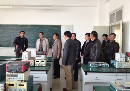 寶雞文理學院考察組來校考察交流