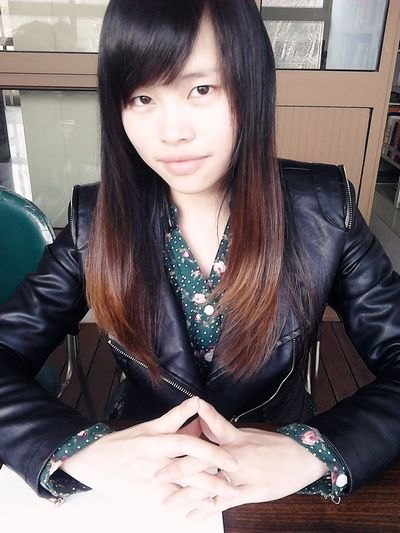 設(shè)計(jì)學(xué)院“奮斗的青春最美麗”優(yōu)秀學(xué)生訪談系列之李珊珊