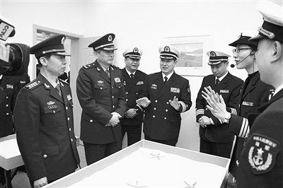 《科技日報》:第二軍醫大學與海軍北海艦隊合作聯合培養實戰型軍事醫學衛勤人才