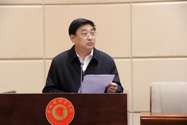 景德鎮(zhèn)陶瓷學(xué)院領(lǐng)導(dǎo)班子調(diào)整  江偉輝同志任景德鎮(zhèn)陶瓷學(xué)院院長、黨委副書記