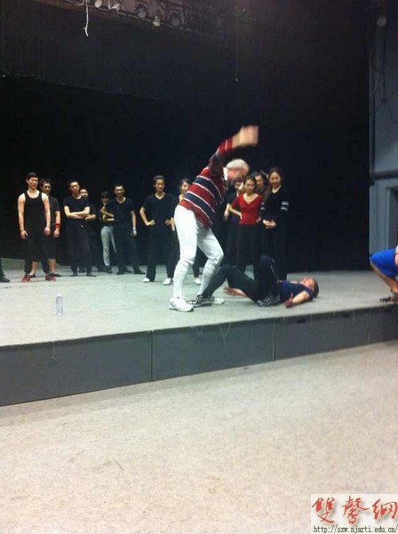 美國賓州印第安納大學胡德教授一行到影視學院講學