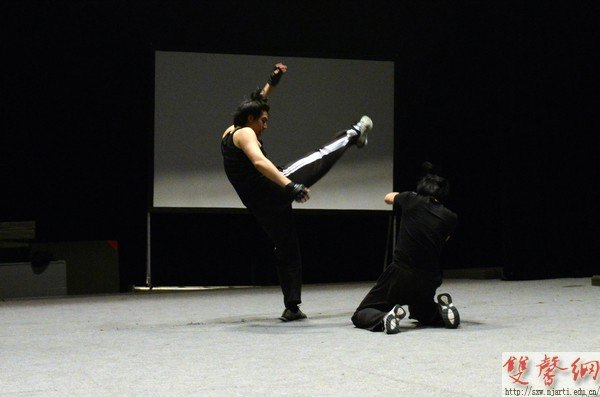 美國賓州印第安納大學胡德教授一行到影視學院講學