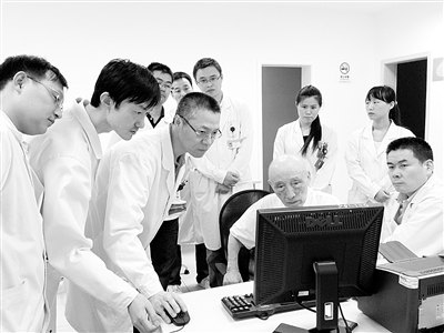 《科技日報》:乘風破浪再起航——第二軍醫大學長海醫院改革助力全面建設紀實(下)