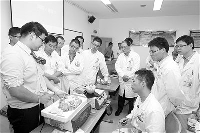 《科技日報》:乘風破浪再起航——第二軍醫大學長海醫院改革助力全面建設紀實(下)