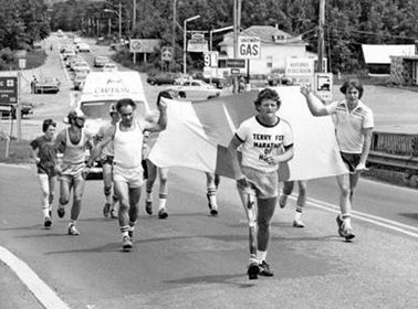 【加拿大中國青年領袖訓練營報道五十三】馬拉松義跑的領航人,Terry Fox,用生命詮釋希望