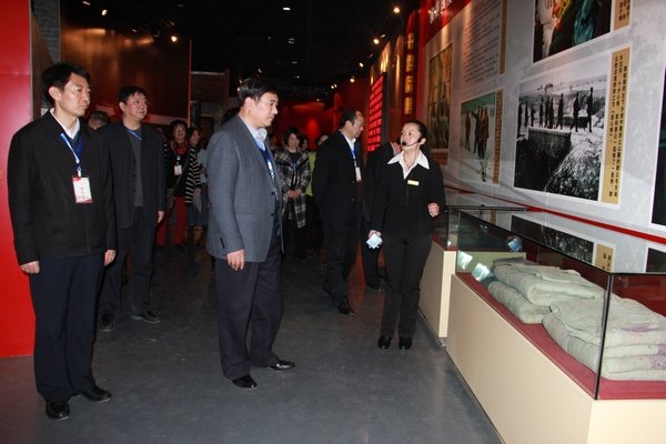 許昌學(xué)院“焦裕祿精神”專題干部學(xué)習(xí)班開班