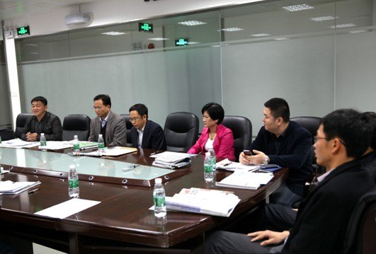 惠州學(xué)院學(xué)者為辦好惠州日?qǐng)?bào)評(píng)論版建言獻(xiàn)策