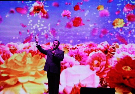 校大學生藝術團為第六屆臨海桃花觀賞節助演