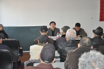 離退休服務處舉辦教育實踐報告會趙暉副書記作專題輔導報告