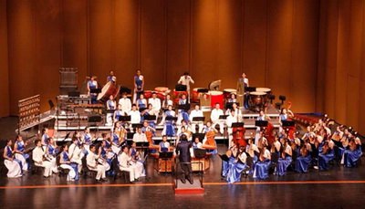 學(xué)生藝術(shù)團(tuán)以專場音樂會(huì)形式慶祝建團(tuán)15年