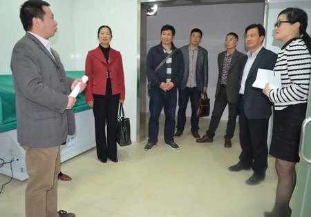 臺州市體育局領導來校洽談合作