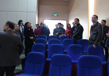 校圖書館組隊赴臺州市圖書館考察交流