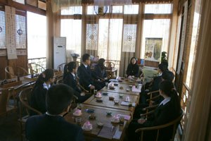 花開品茶話人生 ——山東旅游職業學院第十一期“蘭亭茶敘”圓滿落幕