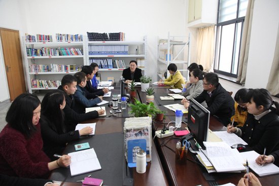 加強內涵建設齊心協力謀發展——外語系召開貫徹落實學院2014年工作要點研討會