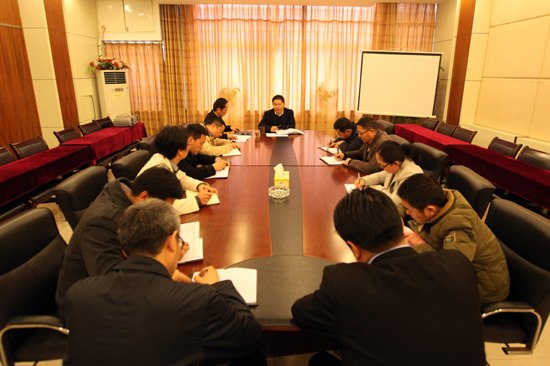 踐行主體性個性化理念幫助學生發揮優勢潛能——學生工作處組織學習學校2014年工作要點