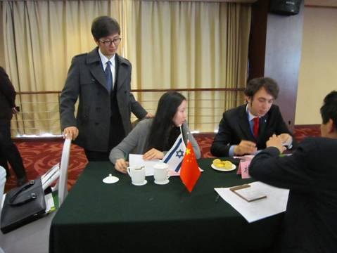 (圖文)外語系組織學生赴市外事辦觀摩實習