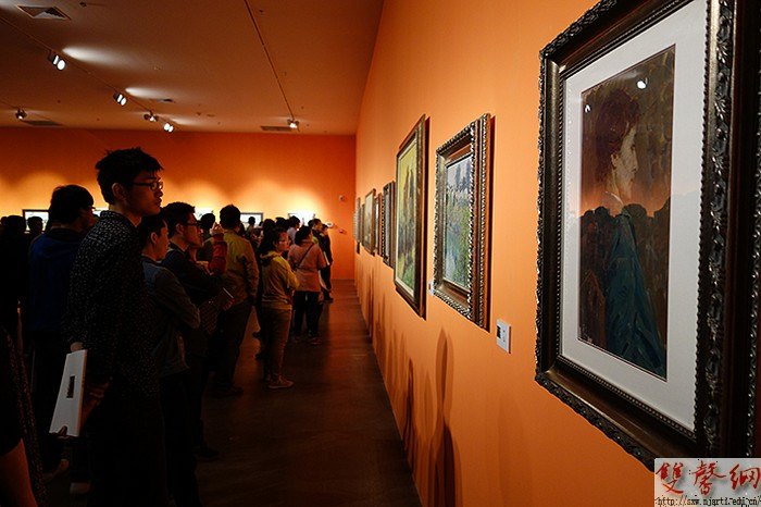 “詩意江南----李榮洲油畫展在校美術館開展