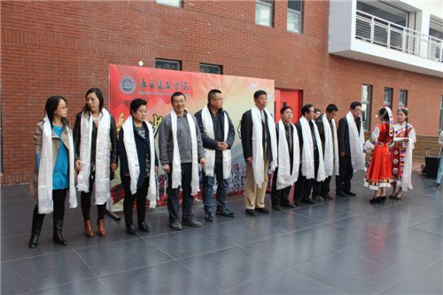 長(zhǎng)春建筑學(xué)院舉行“少數(shù)民族文化節(jié)”啟動(dòng)儀式