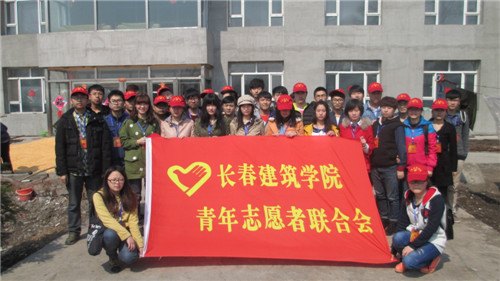 У־Ը(lin)ϕ(hu)ο(wn)Ժ