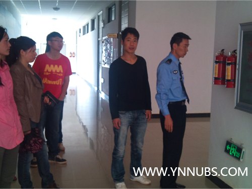 云南師范大學商學院楊林校區開展假前校園安全檢查