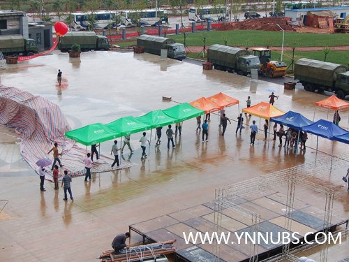 工商管理學院2011級新生順利入住楊林