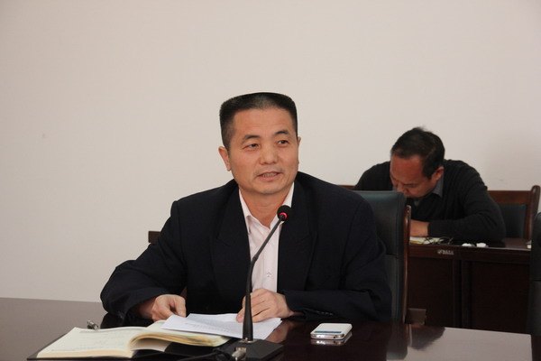 市委第十二督導(dǎo)組來(lái)鄭州職業(yè)技術(shù)學(xué)院檢查指導(dǎo)群眾路線教育實(shí)踐活動(dòng)