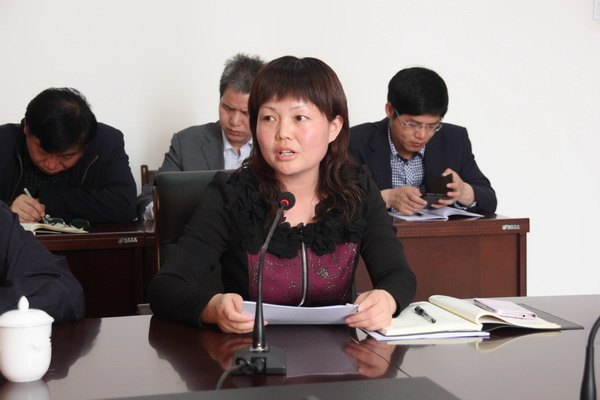 市委第十二督導(dǎo)組來(lái)鄭州職業(yè)技術(shù)學(xué)院檢查指導(dǎo)群眾路線教育實(shí)踐活動(dòng)