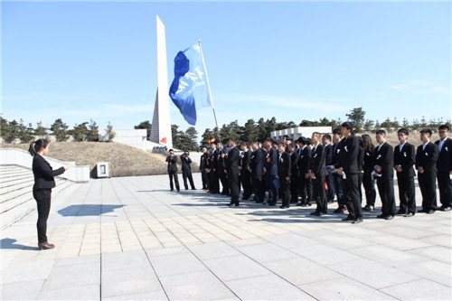 長春建筑學院開展“緬懷先烈,寄情清明”活動