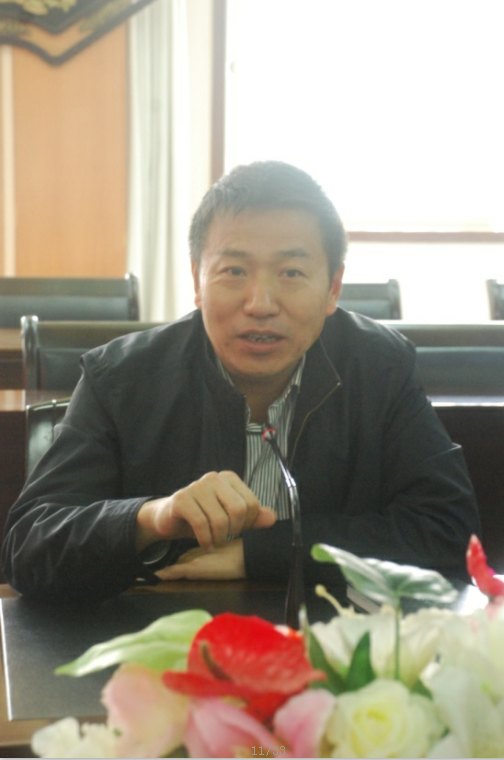 學校舉行社會治安綜合治理、消防安全責任書簽署儀式