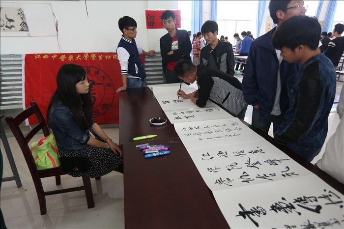 校團委成功舉辦第五屆南昌市高校書法創作藝術節