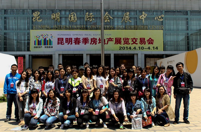 語言文學學院實踐教學系列報道之一新聞學子外出實踐 采訪活動鍛煉能力