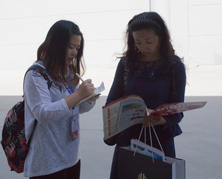 語言文學學院實踐教學系列報道之一新聞學子外出實踐 采訪活動鍛煉能力