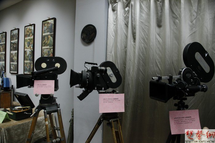 “第二屆南京電影論壇之膠片老電影露天放映活動”成功舉辦