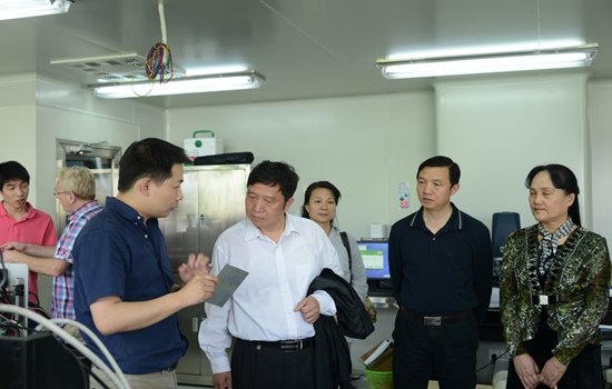 省僑聯(lián)到湖北工業(yè)大學(xué)調(diào)研基層僑聯(lián)組織建設(shè)